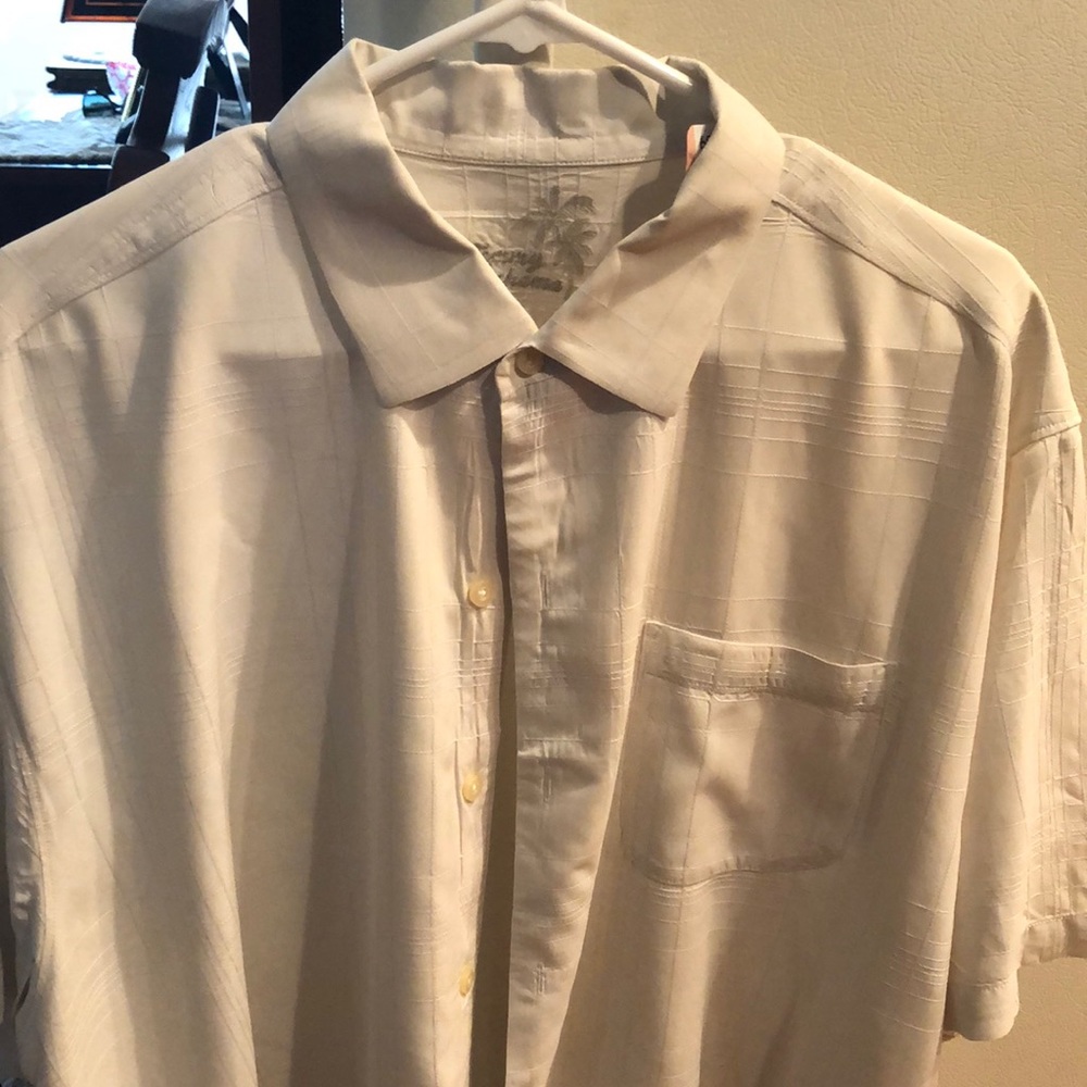 Tommy Bahama shortsleeved shirt